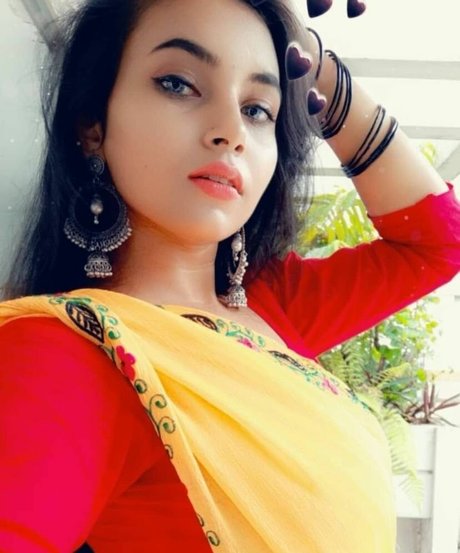 フィットネスインフルエンサーオンリーファンズ 無料セクシー 写真