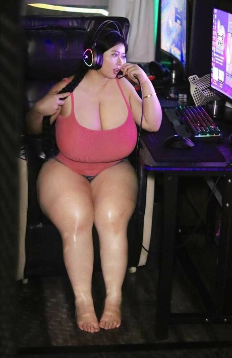 母乳オンリーファン ホットポルノ ギャラリー