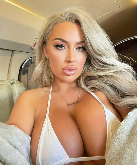 stefanisomers 裸の女優 ギャラリー