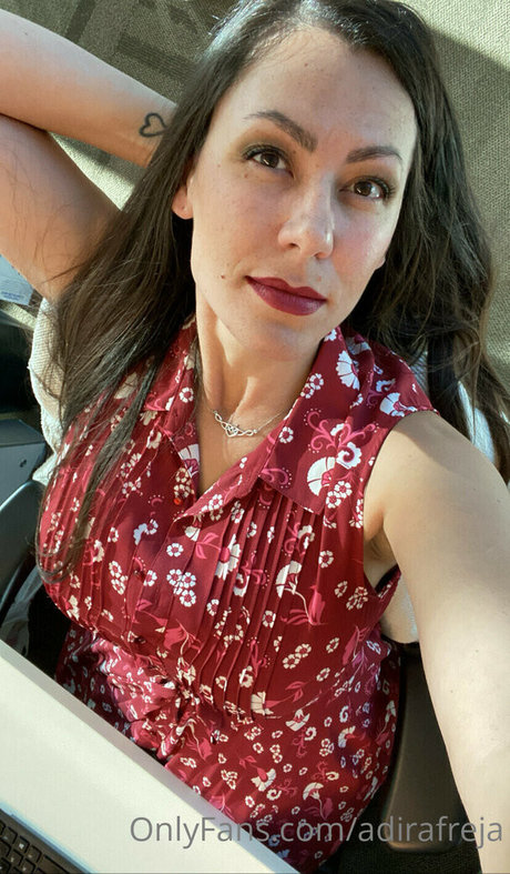 Adira Freja セックス女優 ギャラリー