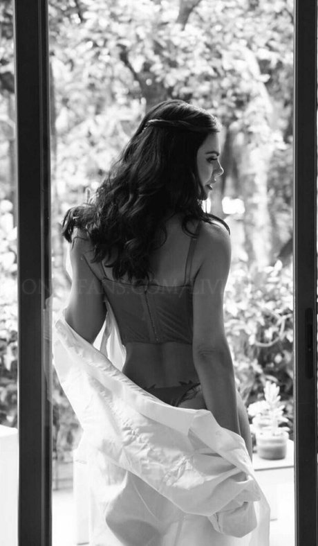 Livia Brito アダルト女優 画像