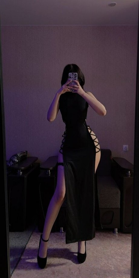 llhellsing セクシーモデル 写真