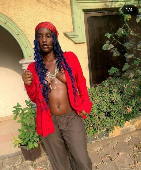 Ifunanya 最高のスター 写真