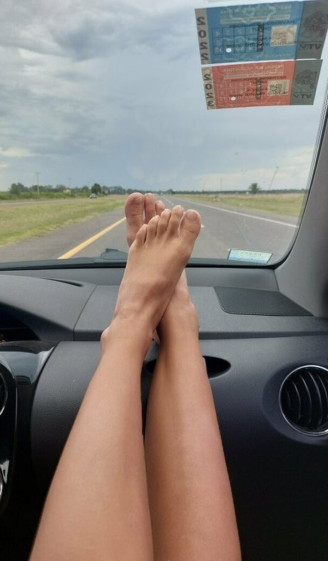 lulisolpfree アダルトモデル 画像