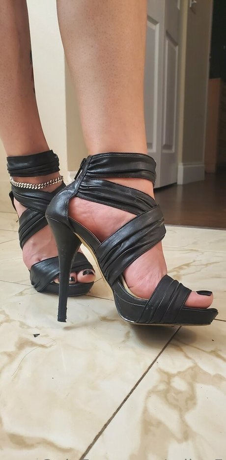 アジア人 BBC オンリーファンズ えろた ギャラリー