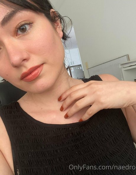 中くらいのおっぱいOnlyFans ポルノ 写真