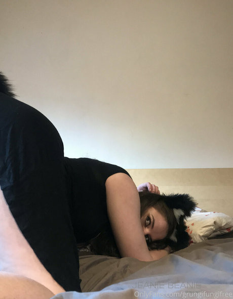 grungifungifree 完璧なモデル 写真