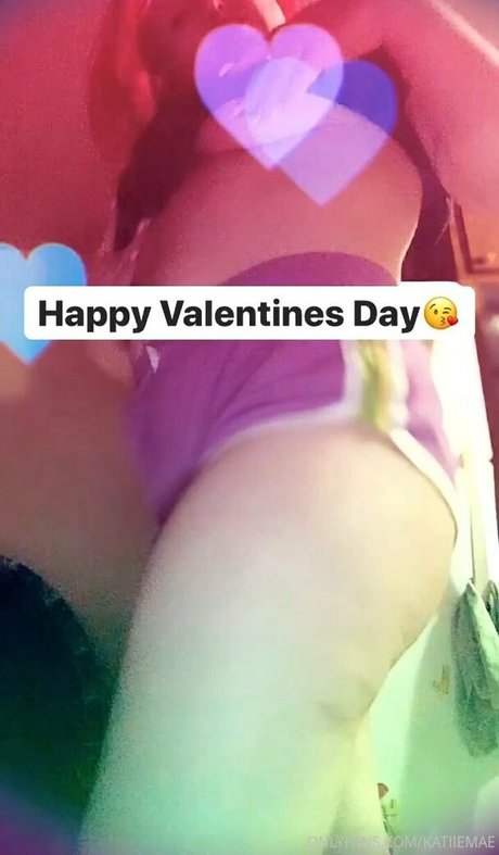 katiiemaedagoat ポルノスター 写真