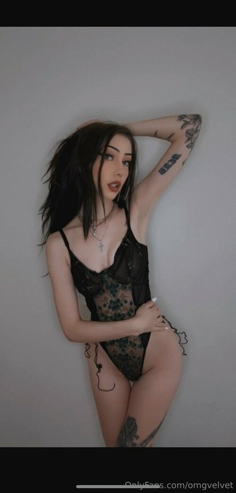 omgvelvet ヌードモデル 写真