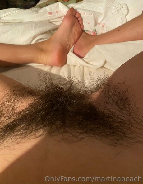 Martina Peach 高品質モデル 画像