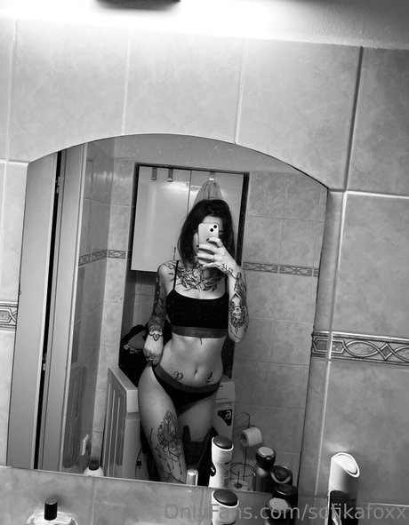 sofikafoxx 独占ポルノスター 写真