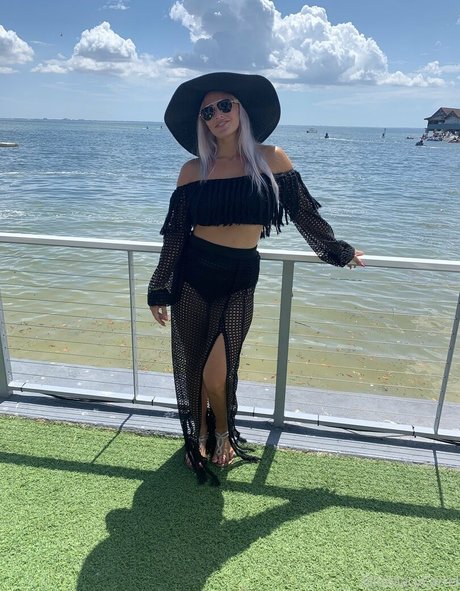 義母オンリーファンズ ポルノ 写真