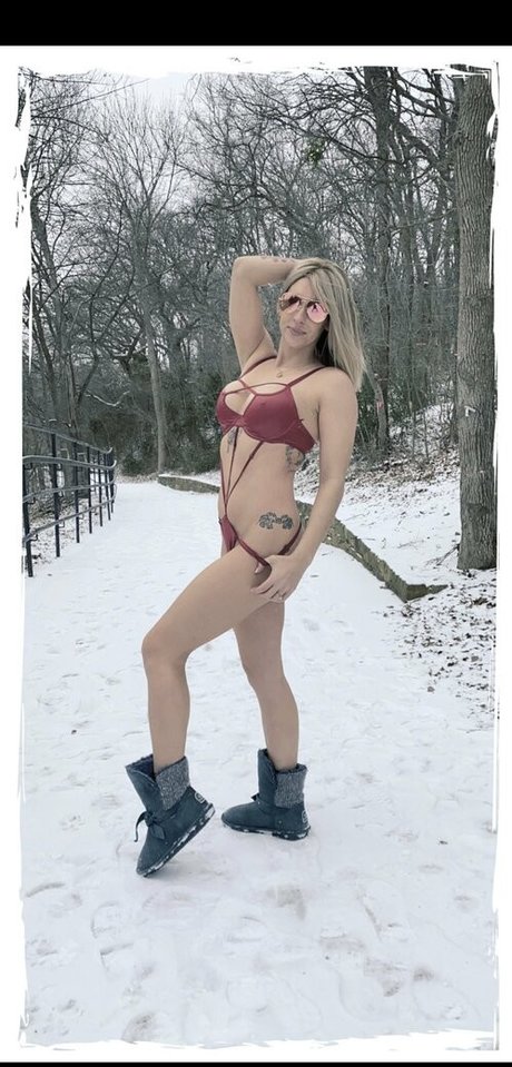 summerhfree ポルノスター エロティック ギャラリー