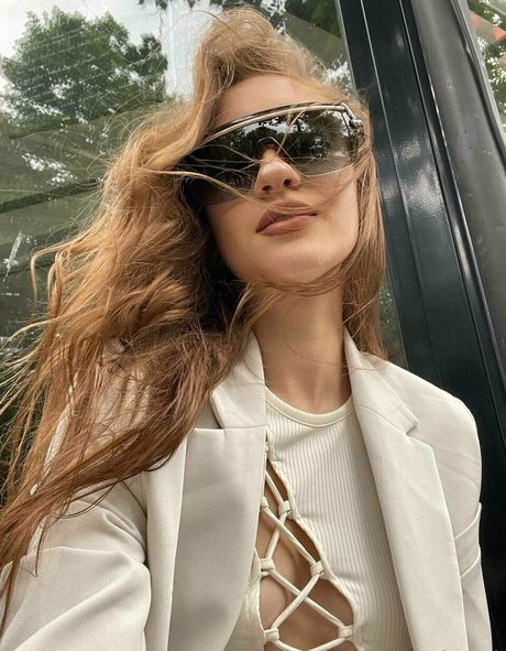 ラテン系ティーンオンリーファンズ ホットセックス 画像