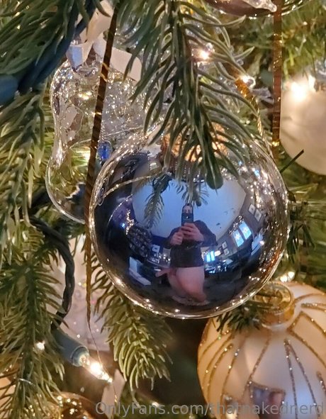 thatnakednerd トップモデル 画像