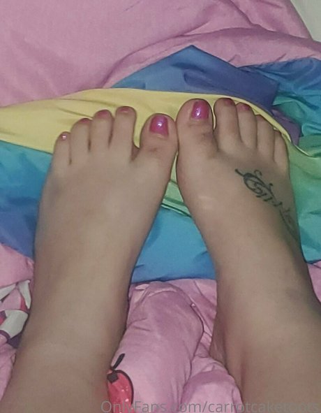 ブッシュ・オンリーファンズ えろ 画像