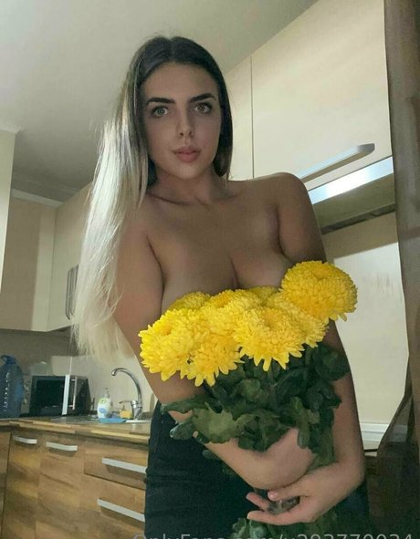 your sex guru エロティックモデル 写真