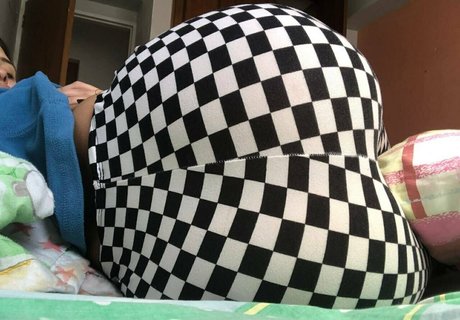 sexyvalentinafree ヌードスター 写真