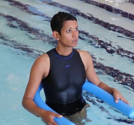 Naga Munchetty 可愛い女優 ギャラリー