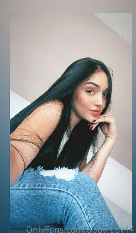 naugthyabb1 セクシーモデル 写真