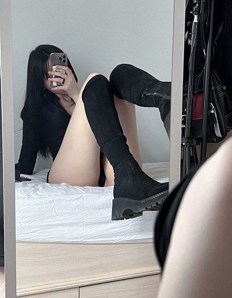 beexfia セクシーなポルノスター 写真