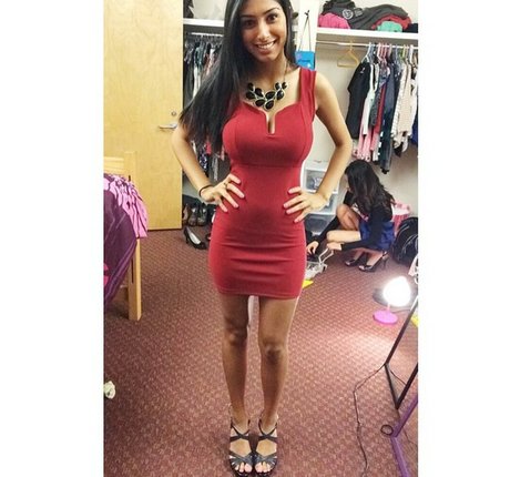 Sasha Kalra 無料女優 ギャラリー