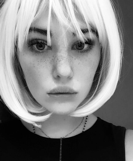 Shabel ヌード女優 写真