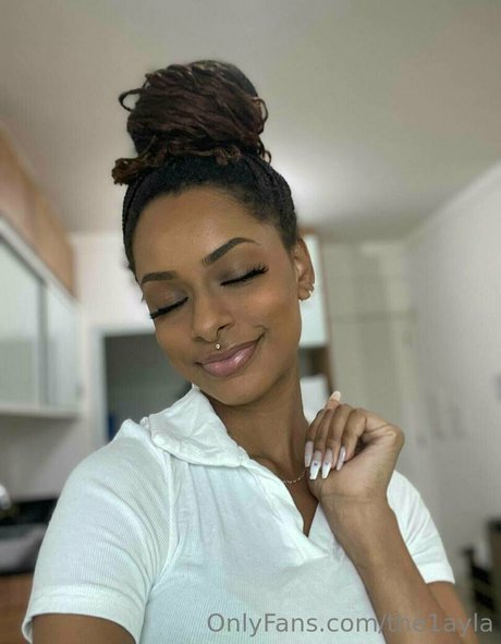 the1ayla ホット女優 写真