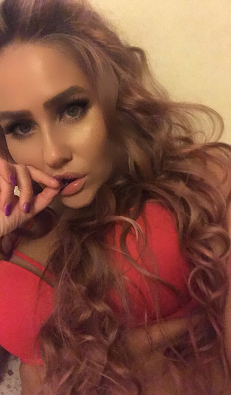 naughty katarina 完璧なモデル 写真