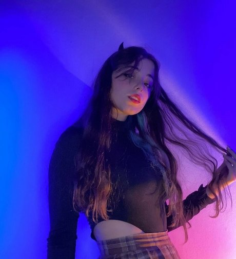 Gil Liany 独占ポルノスター 写真