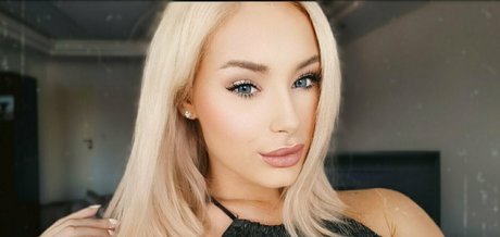 blonde anna セックスモデル 画像