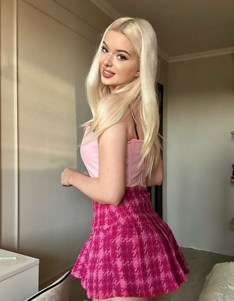 オンリーファンズでのセクスティング 美しい裸 写真