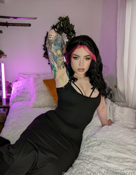 曲線美のクーガーOnlyFans 限定 写真