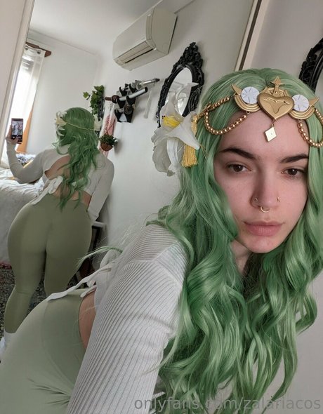 Zalariacos アート女優 写真