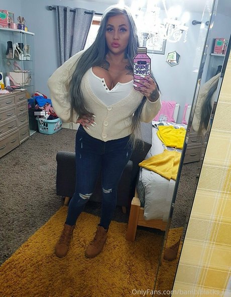 毛深いラテン系オンリーファンズ 無料ポルノ ギャラリー