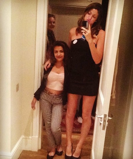 Kimberly Apasara Thomas かわいいスター ギャラリー