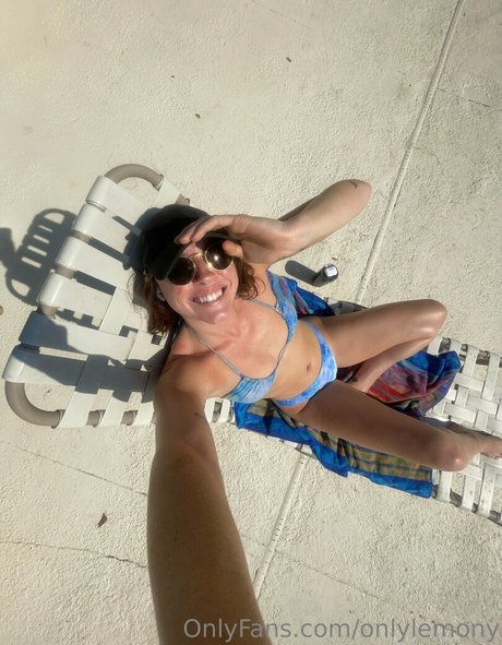 OnlyLemony 無料スター 写真