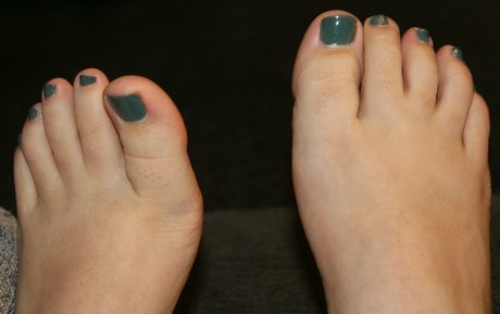 barefoot babe02 アダルト女優 ギャラリー