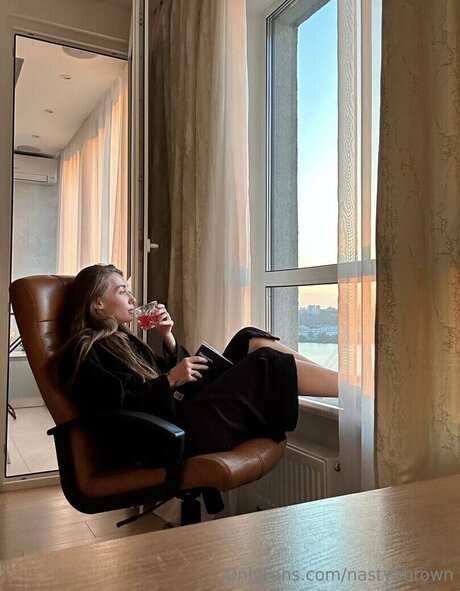 nastyabrown 美しいポルノスター 写真