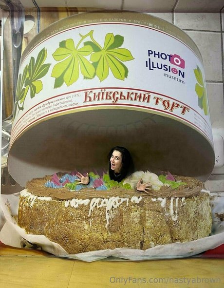 曲線美のラテン系オンリーファンズ ヌード アーカイブ