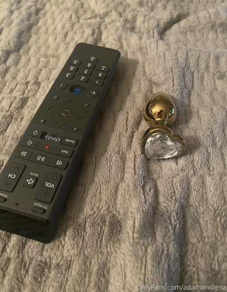 adamandlena ヌードのポルノスター 画像