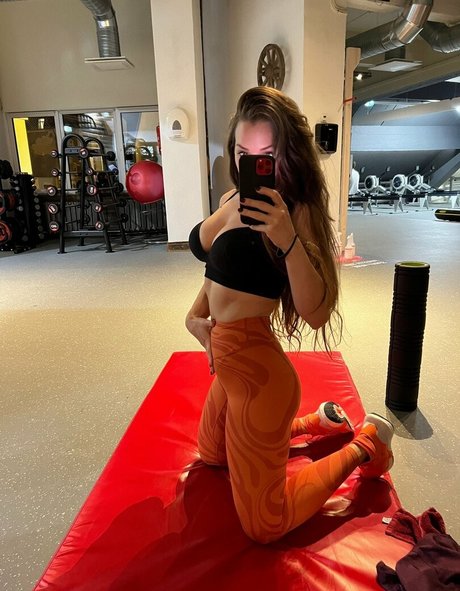 Funtikingym 可愛いモデル ギャラリー