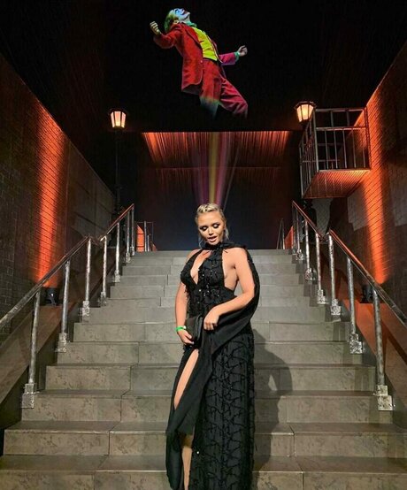 Veronika Dash ヌードスター 写真