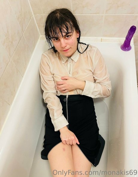 monakis69 最高のポルノスター 写真