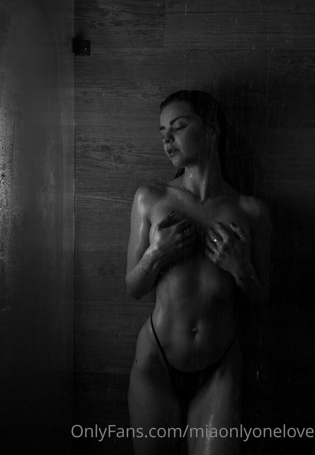 miaonlyonelove 無料女優 ギャラリー