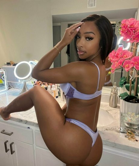 VIPヌードOnlyFans セクシーヌード 写真