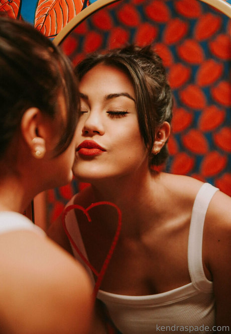 アマチュアヌードオンリーファンズ セクシー 写真