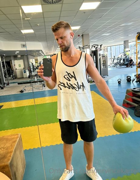 潮吹きオーガズムOnlyFans えろ 写真