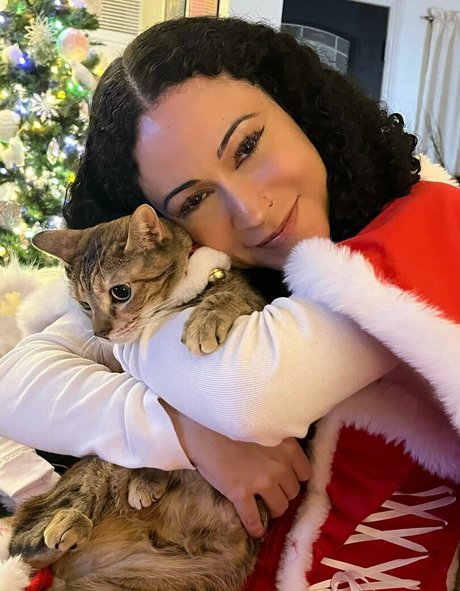 hiiibentley アート女優 写真