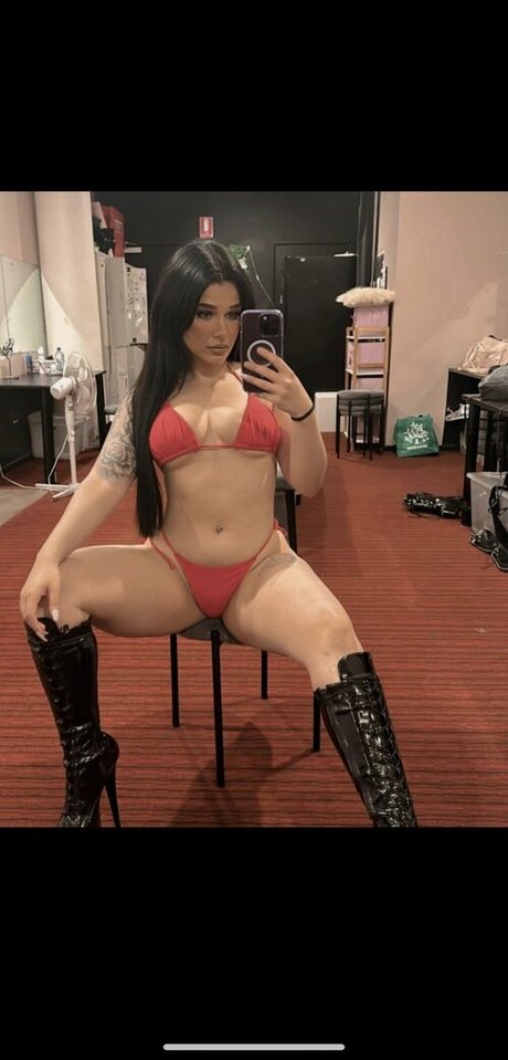 LaceyyLuxx ヌードのポルノスター 写真